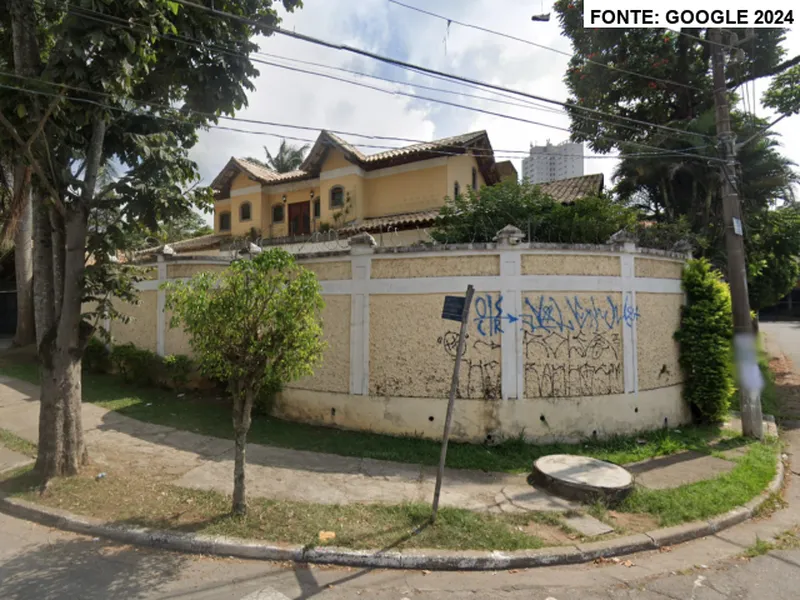 Terreno em leilão