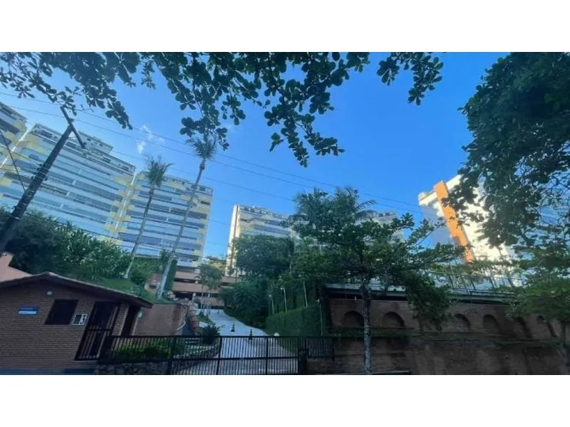 Apartamento em leilão