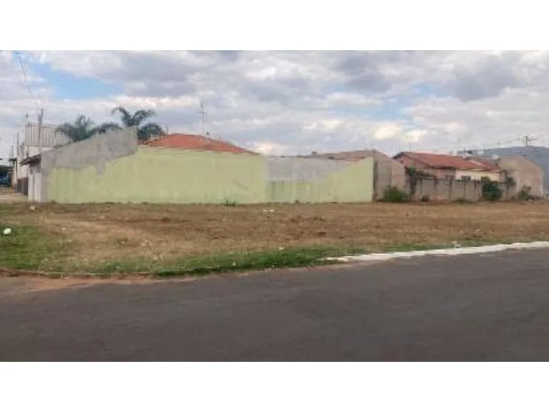 Terreno em Leilão Extrajudicial
