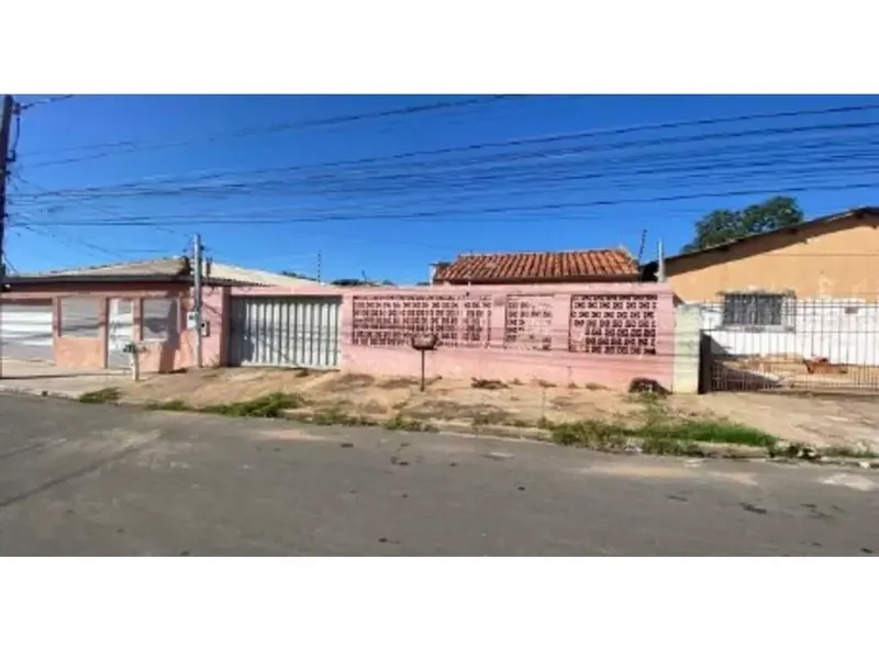 Casa em Leilão Extrajudicial