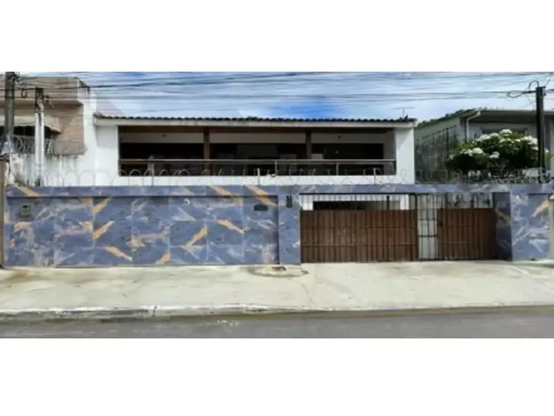 Casa em Leilão Extrajudicial
