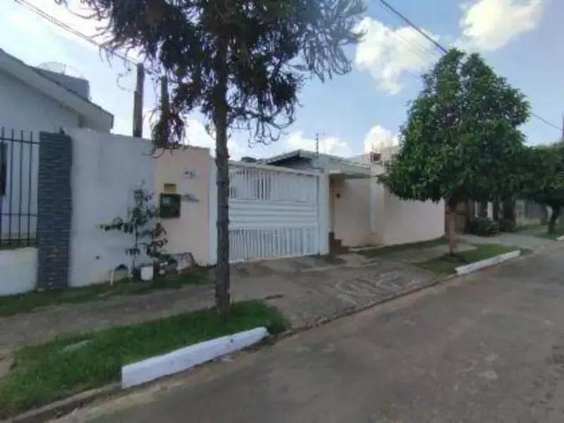 Casa em Leilão Extrajudicial