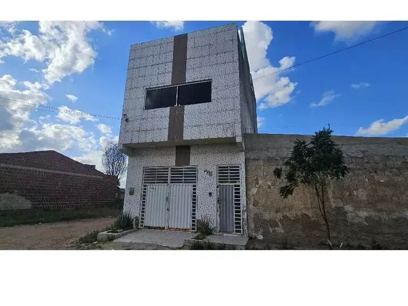 Casa em Leilão Extrajudicial