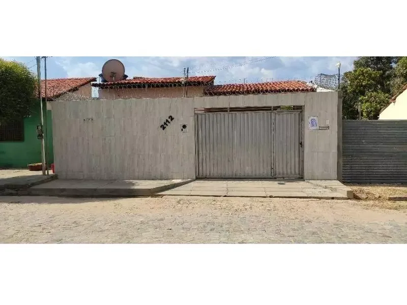 Casa em Leilão Extrajudicial