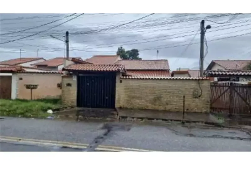 Casa em Leilão Extrajudicial