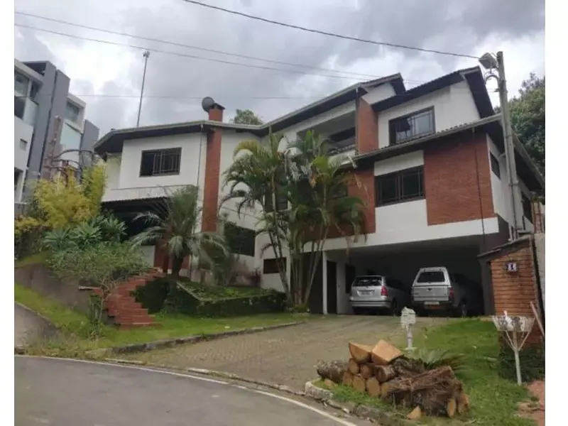 Casa em Leilão Extrajudicial