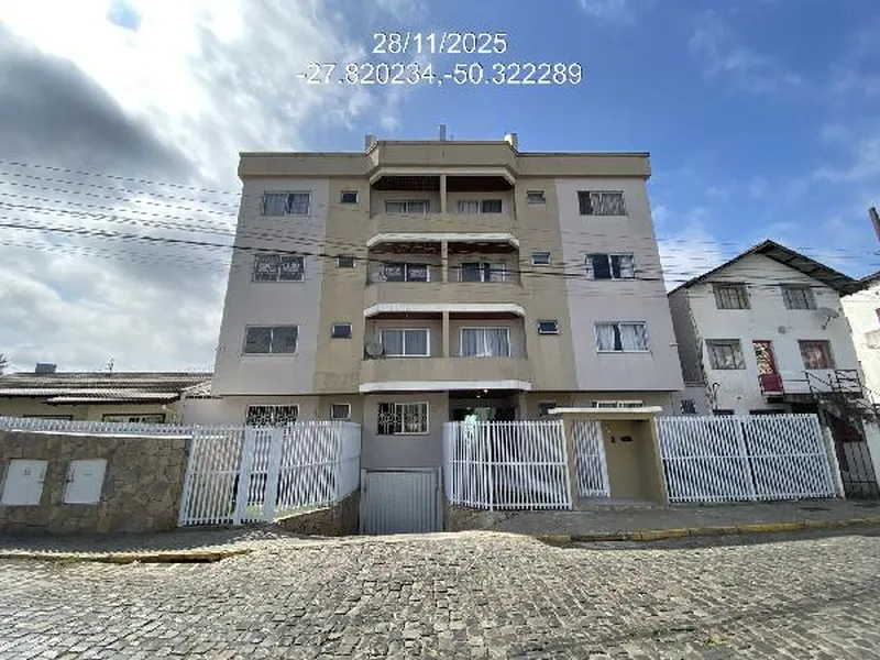 Apartamento em Licitação