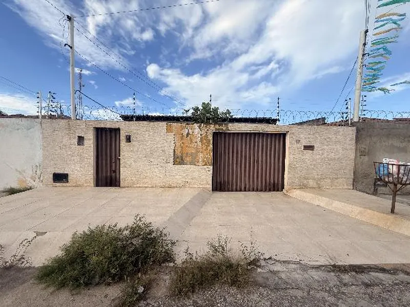 Casa em Leilão Extrajudicial