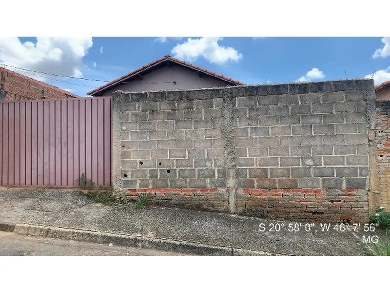 Casa em Licitação