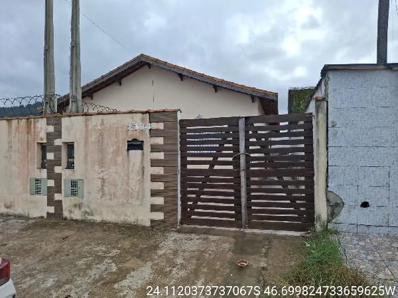 Casa em Leilão Extrajudicial