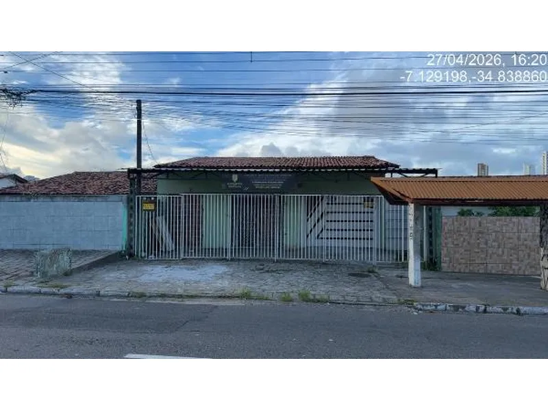 Casa em Leilão Extrajudicial