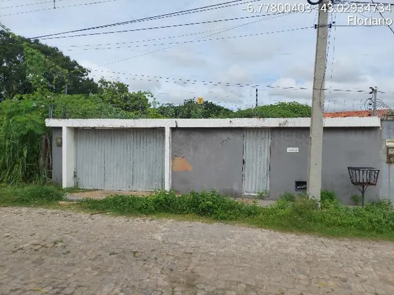Casa em Leilão Extrajudicial