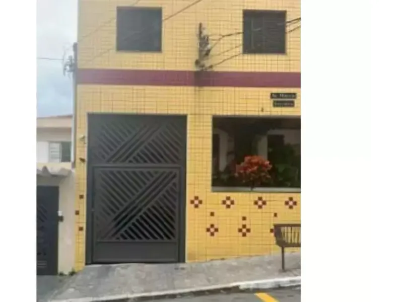 Outros em leilão
