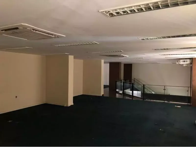 Loja em leilão