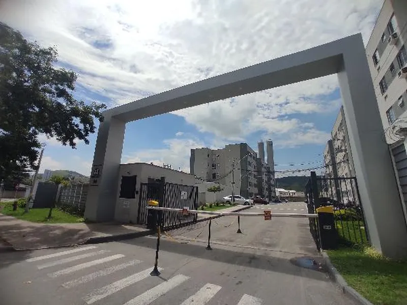 Apartamento em Licitação