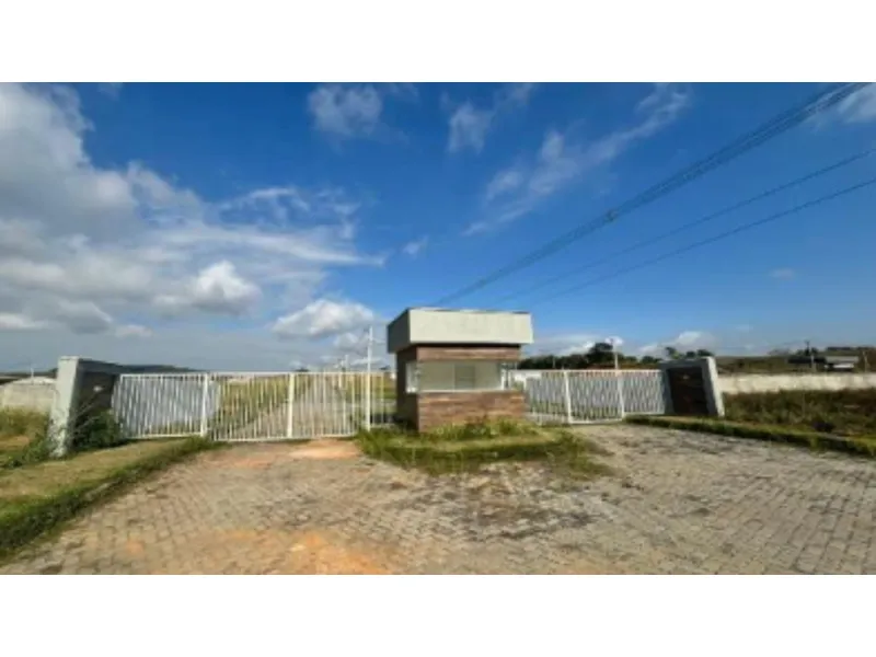 Terreno em leilão
