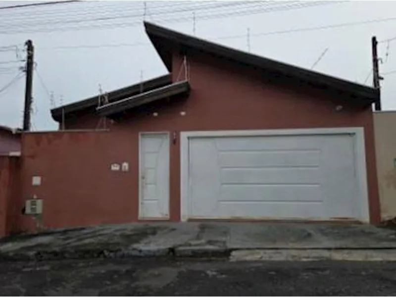 Casa em Leilão Extrajudicial