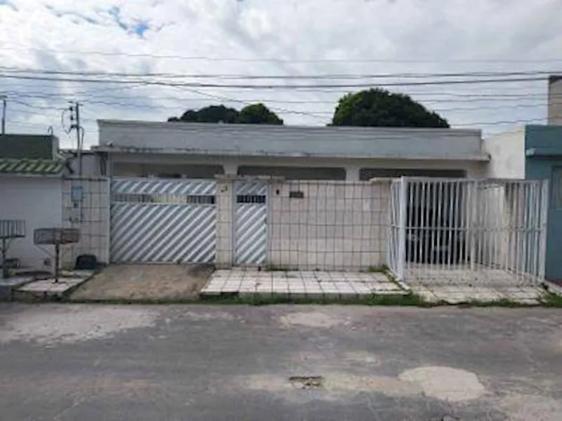 Casa em Leilão Extrajudicial