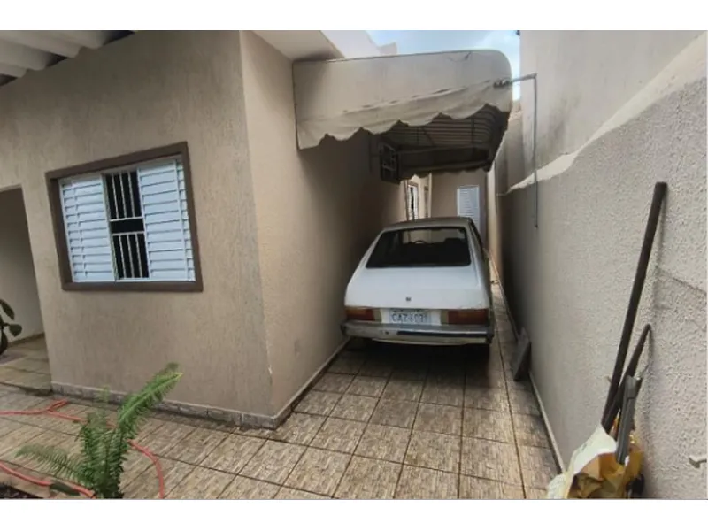 Terreno em leilão