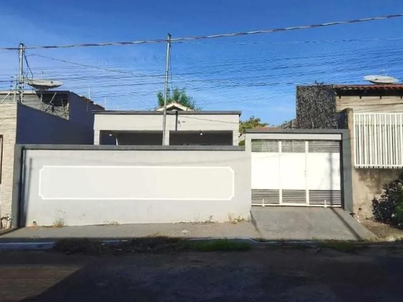 Casa em Leilão Extrajudicial