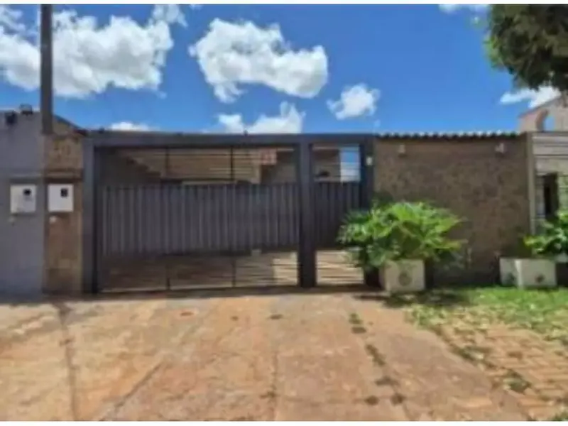 Casa em Leilão Extrajudicial