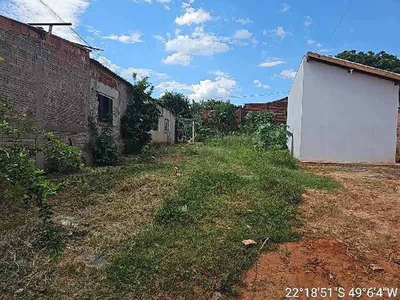 Terreno em Licitação