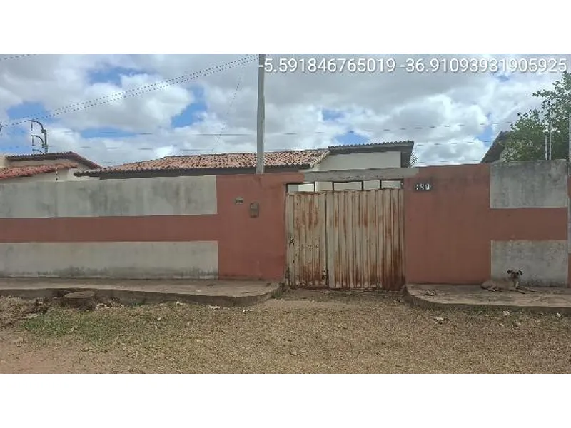 Casa em Leilão Extrajudicial