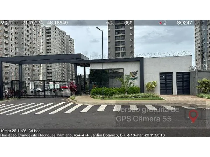 Apartamento em Licitação