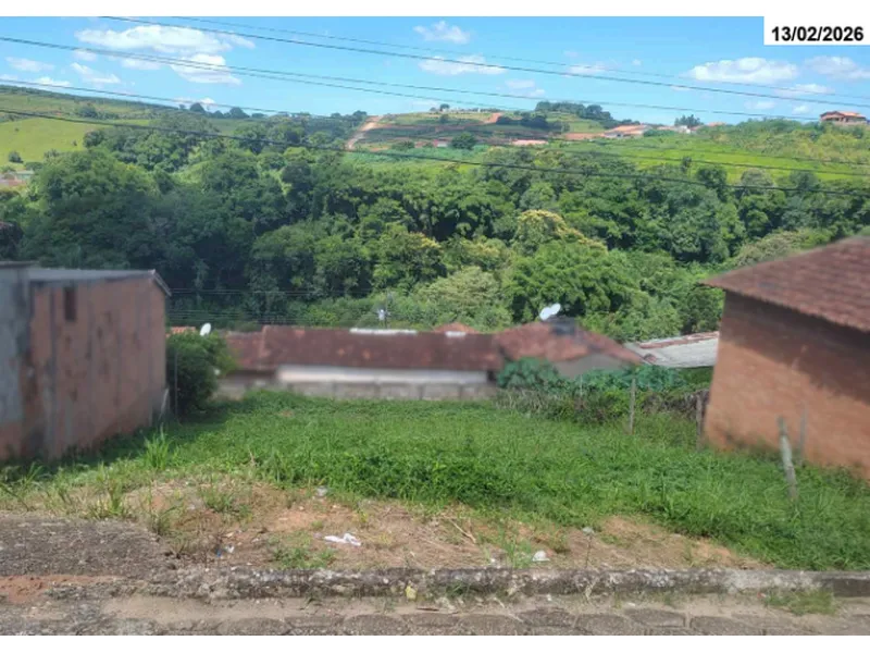 Terreno em leilão