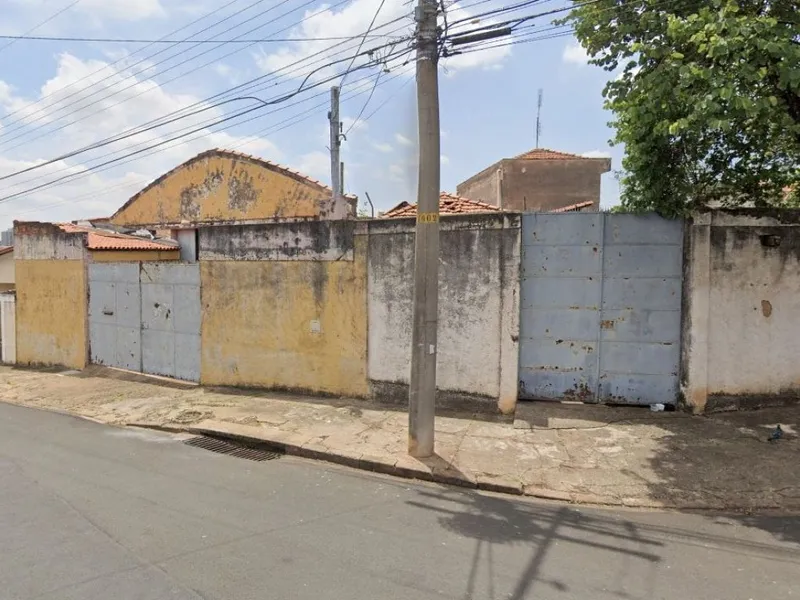 Outros em leilão