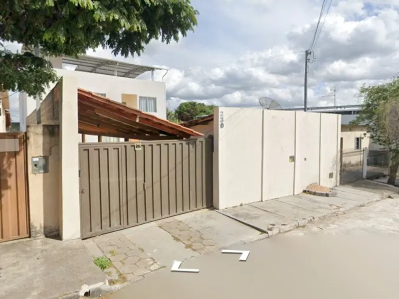 Casa em Leilão Extrajudicial