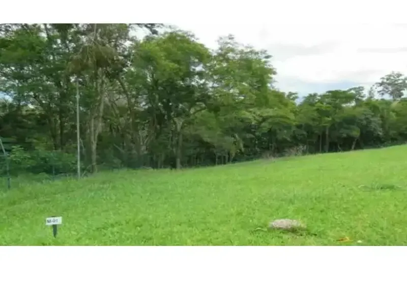Terreno em Leilão Judicial