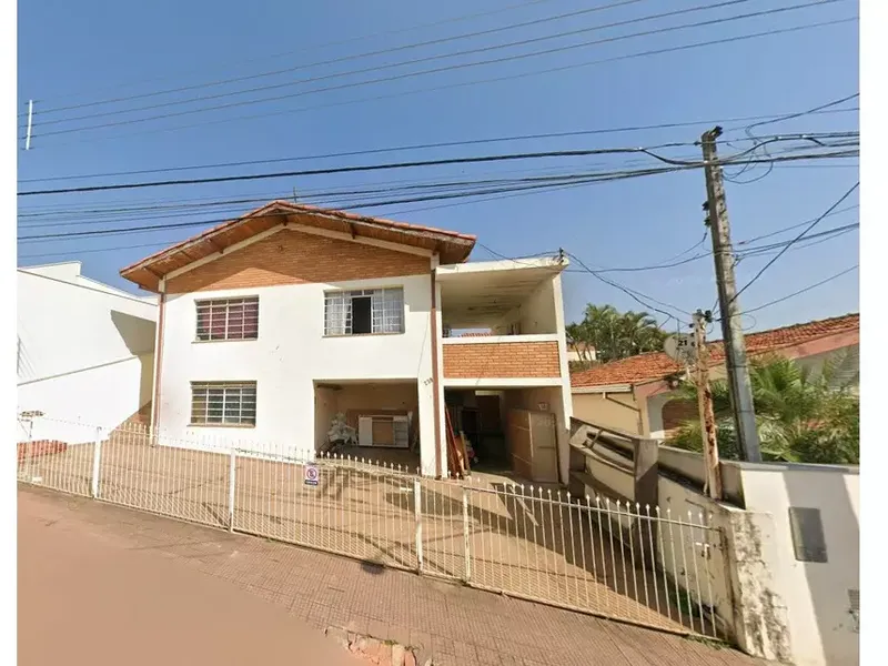 Prédio em Leilão Judicial