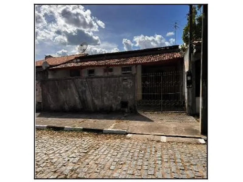 Casa em Leilão Extrajudicial