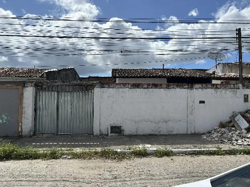 Casa em Licitação