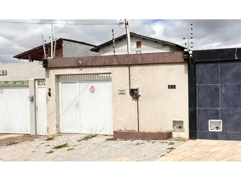 Casa em Leilão Extrajudicial