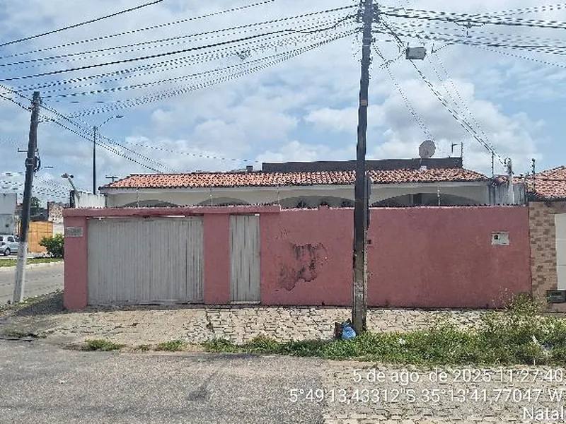Casa em Leilão Extrajudicial