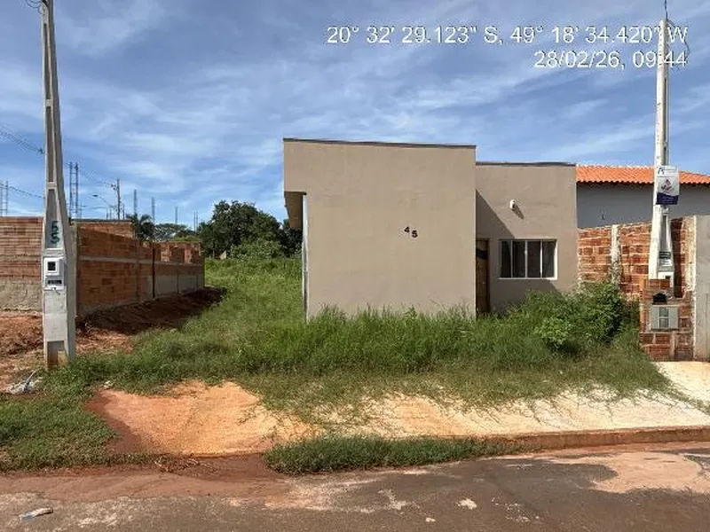Casa em Leilão Extrajudicial