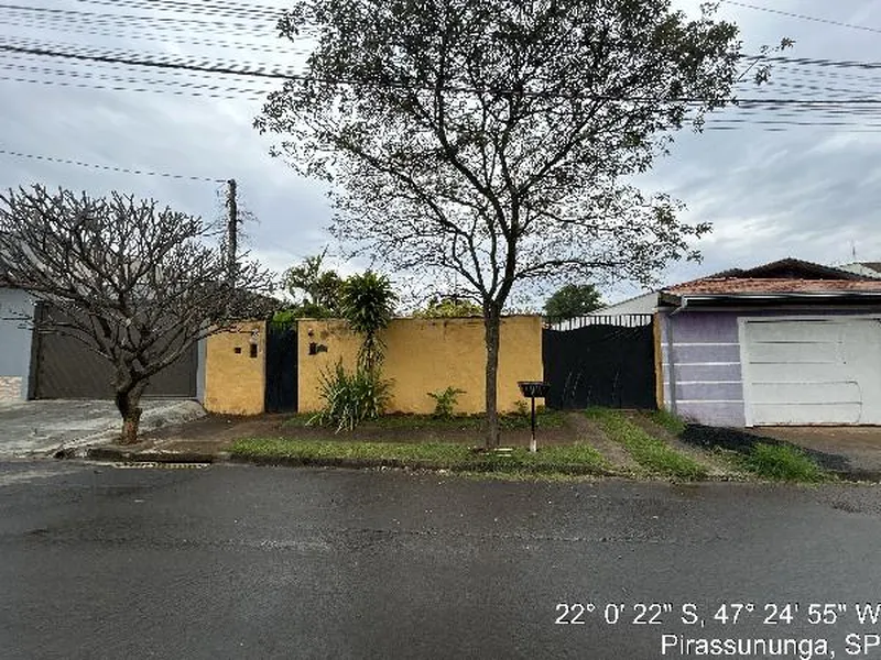 Casa em Leilão Extrajudicial
