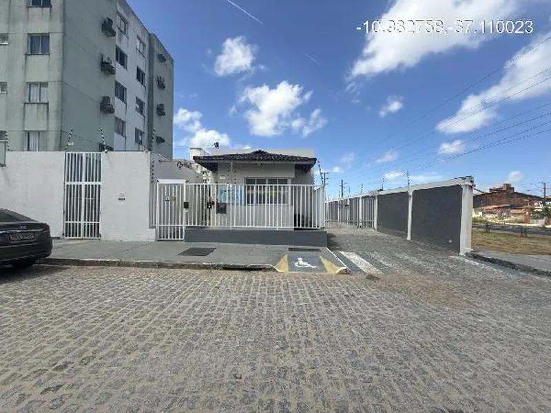 Apartamento em Licitação