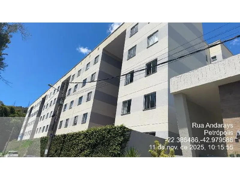 Apartamento em Licitação
