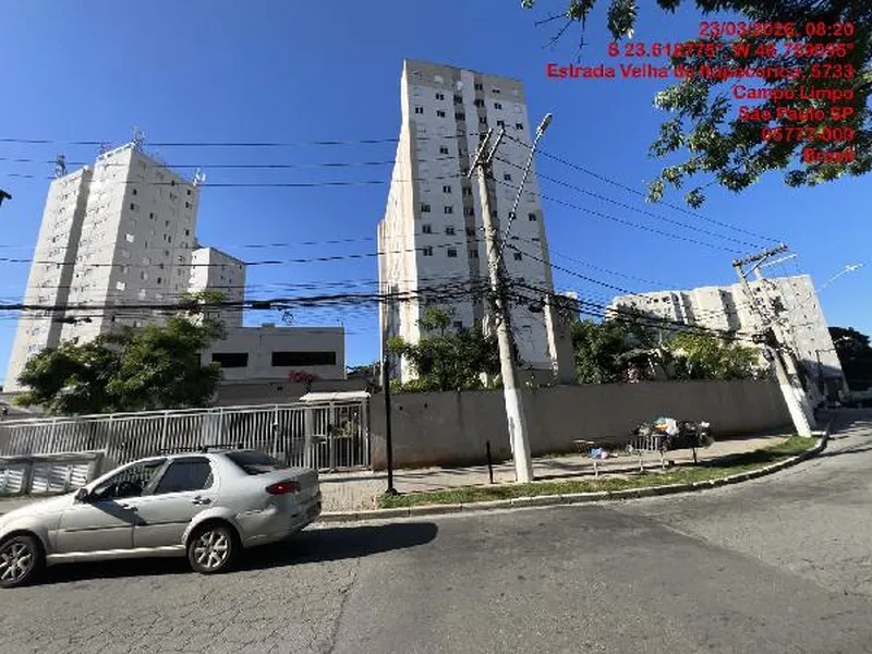 Apartamento em Licitação