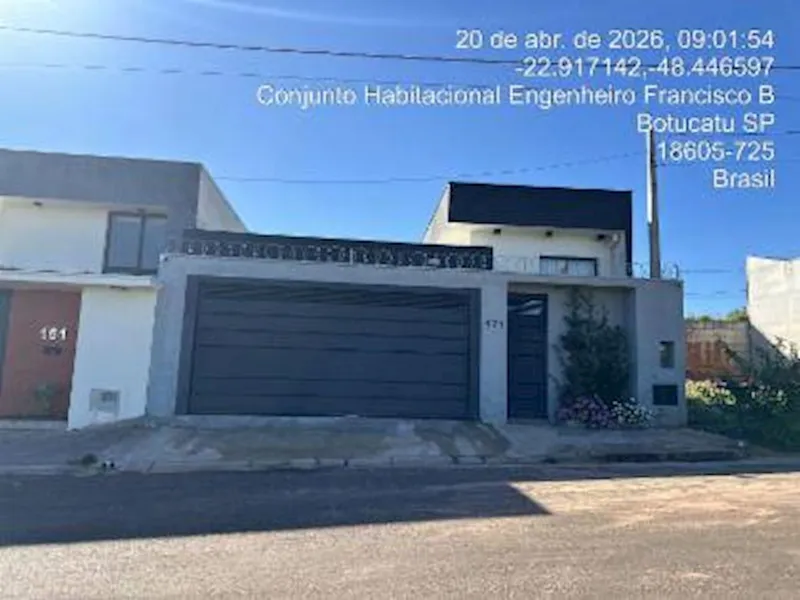 Casa em Leilão Extrajudicial