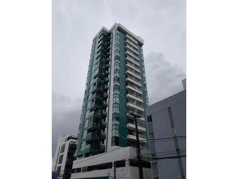 Apartamento em Licitação