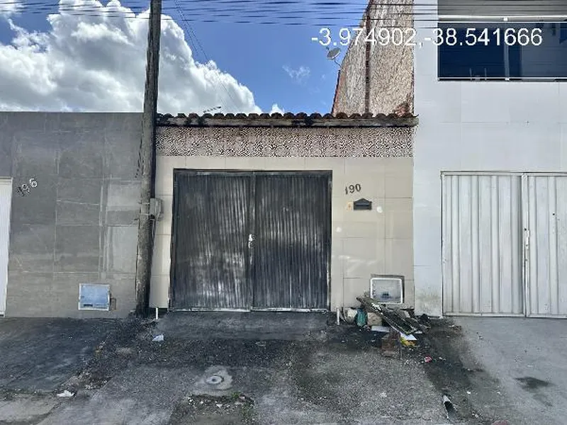 Casa em Leilão Extrajudicial