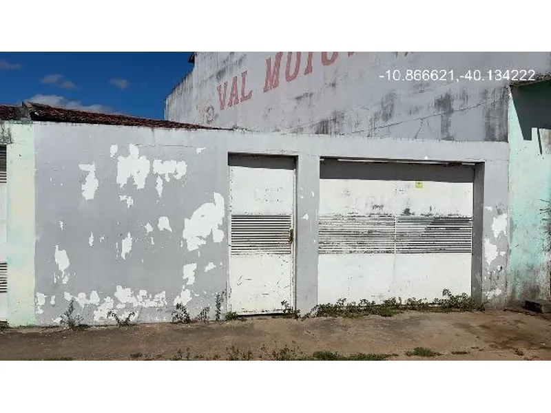 Casa em Leilão Extrajudicial