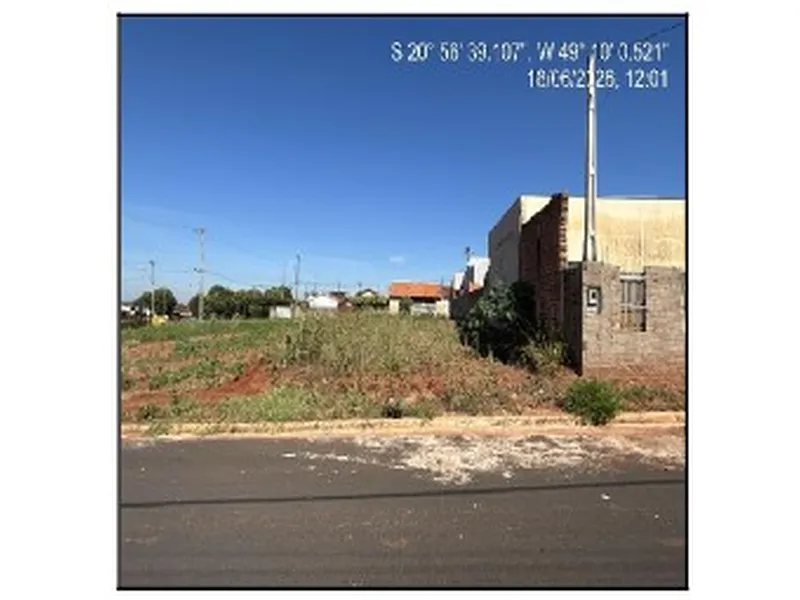 Terreno em Leilão Extrajudicial