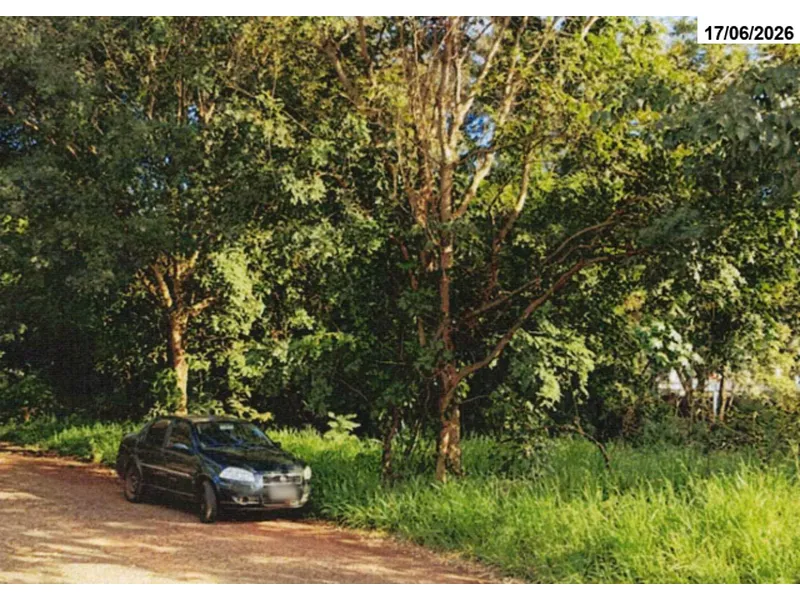 Terreno em leilão