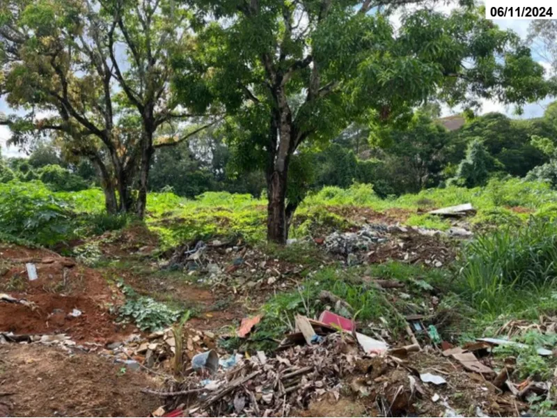 Terreno em leilão