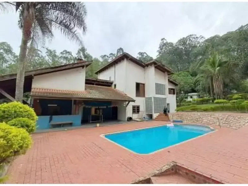 Outros em leilão
